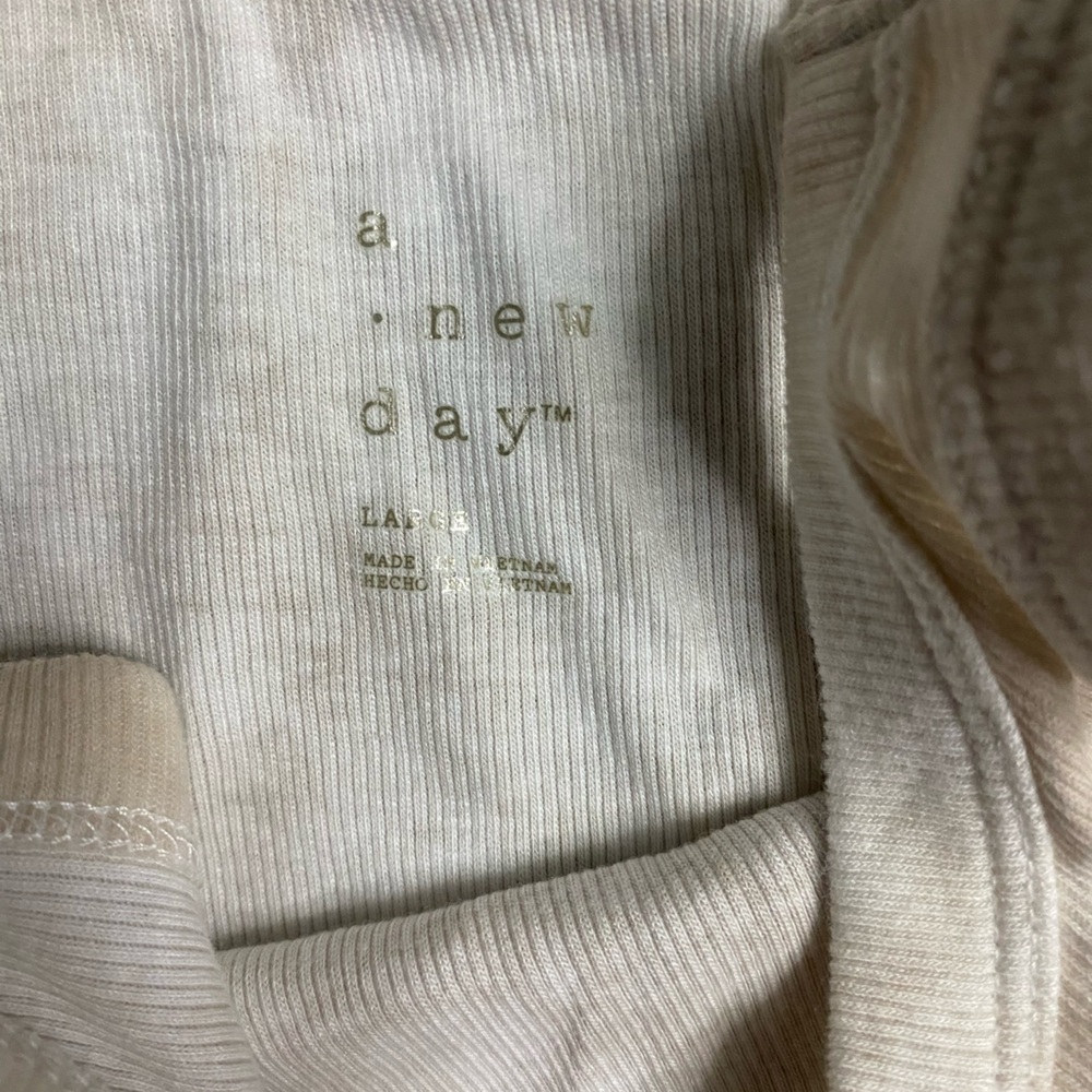 🎁a new day Beige Tie-Dye Tank Top - Picture 2 of 2